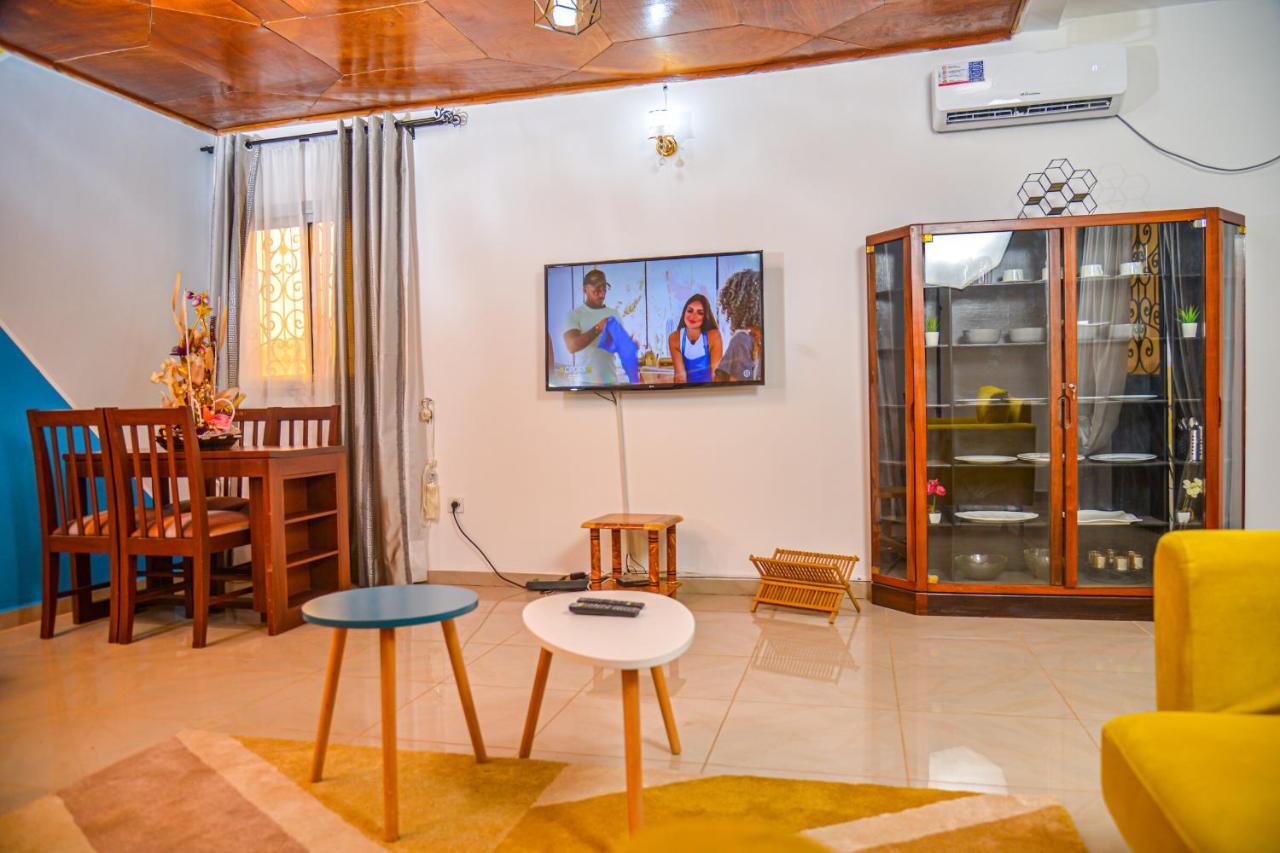 Appartement Meuble 2 Chambres Avec Salle De Bain - 1 Salon - 1E Cuisine - La Concorde - Quartier Nkomkana Yaoundé Exterior foto